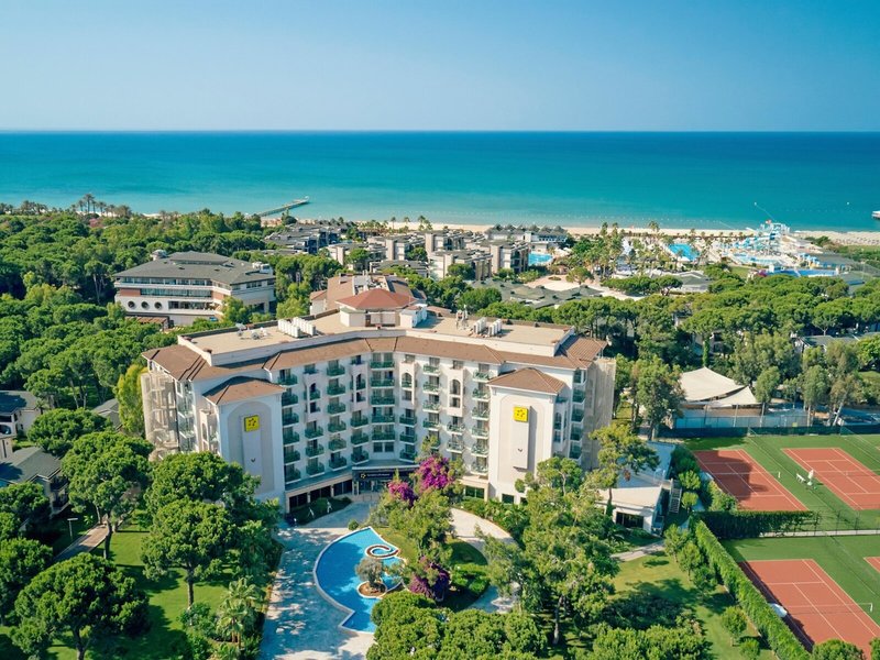 Magic Life Masmavi ****